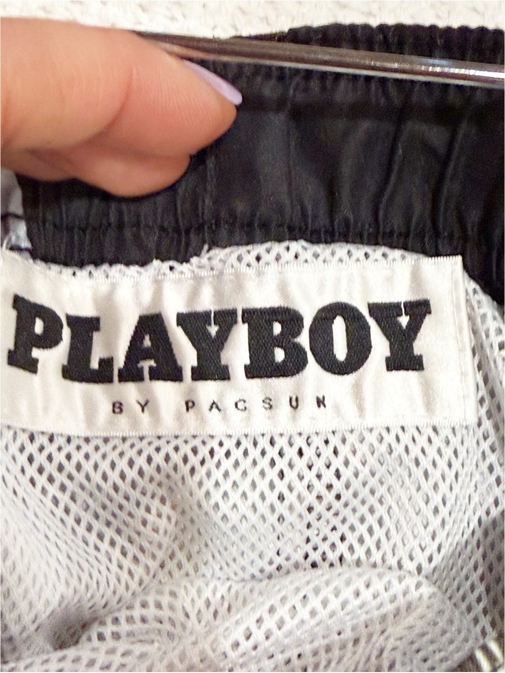 PLAYBOY Black Multicolor Collage Beach Print Swim Shorts L - Picture 7 of 9